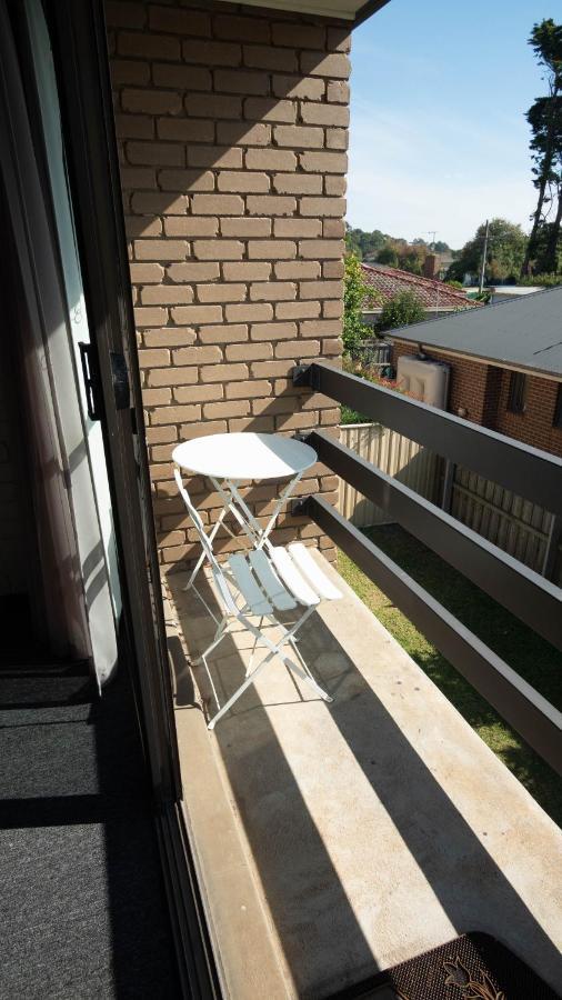 The Black Bull Motel Traralgon Exterior photo