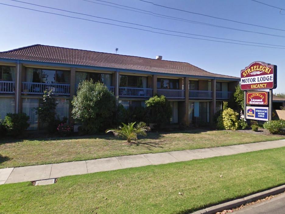 The Black Bull Motel Traralgon Exterior photo